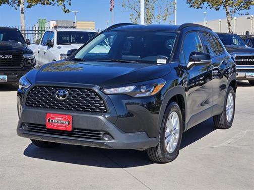 2025 Toyota Corolla Cross LE