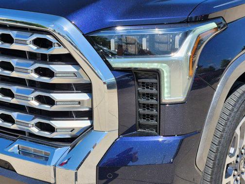 2025 Toyota Tundra Hybrid 1794 Edition
