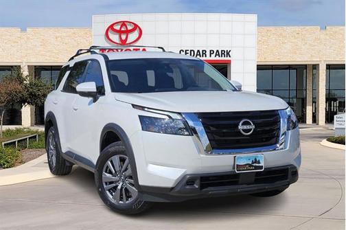 2025 Nissan Pathfinder SV FWD