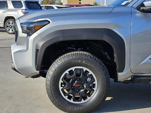 2025 Toyota Tacoma TRD Off Road