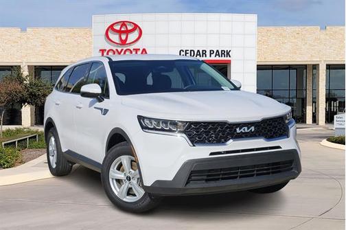 2023 Kia Sorento LX