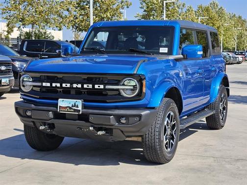 2024 Ford Bronco Outer Banks