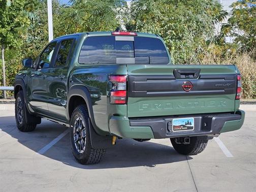 2025 Nissan Frontier PRO-4X
