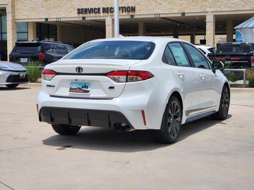 2025 Toyota Corolla SE
