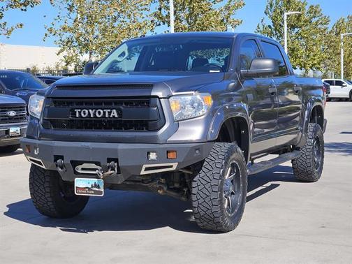 2017 Toyota Tundra SR5