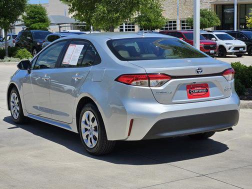 2024 Toyota Corolla Hybrid LE