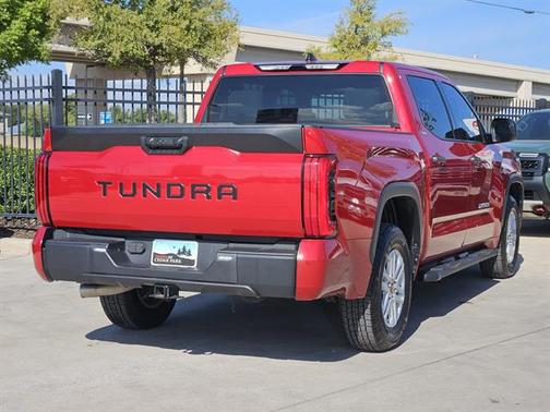 2022 Toyota Tundra SR5