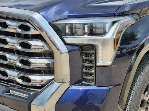 2025 Toyota Tundra Hybrid Platinum