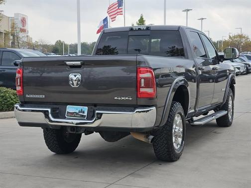 2020 RAM 3500 Laramie Crew Cab 4x4 6'4' Box