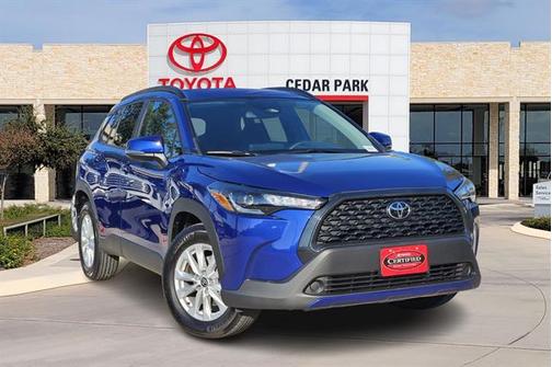 2024 Toyota Corolla Cross LE