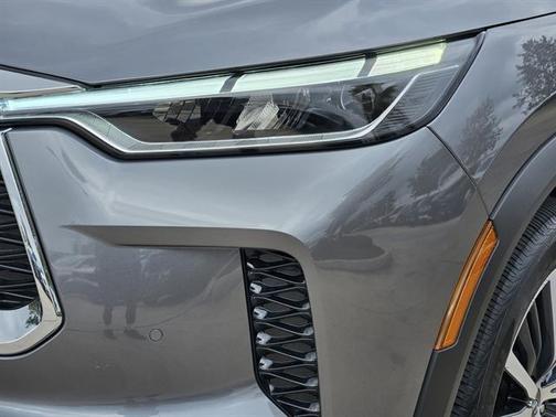 2025 INFINITI QX60 SENSORY