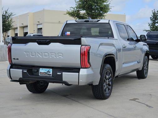 2024 Toyota Tundra Platinum