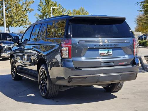 2021 Chevrolet Suburban RST