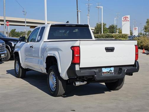 2025 Toyota Tacoma SR