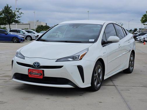 2020 Toyota Prius XLE