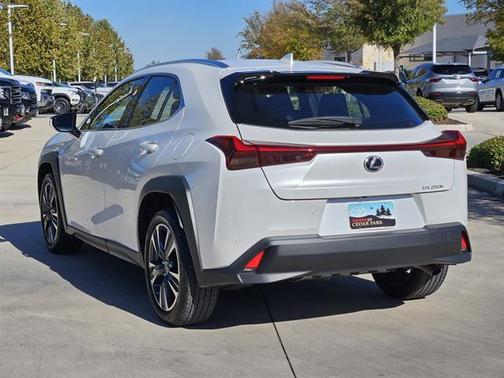 2024 Lexus UX 250h Base