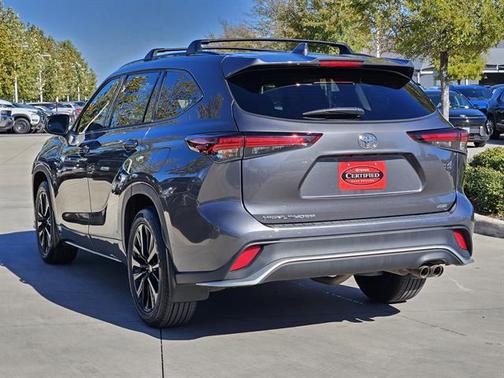 2024 Toyota Highlander XSE