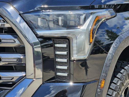 2024 Toyota Tundra Hybrid Platinum