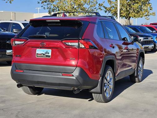 2025 Toyota RAV4 XLE Premium