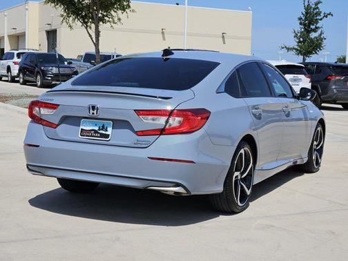 2022 Honda Accord Hybrid Base