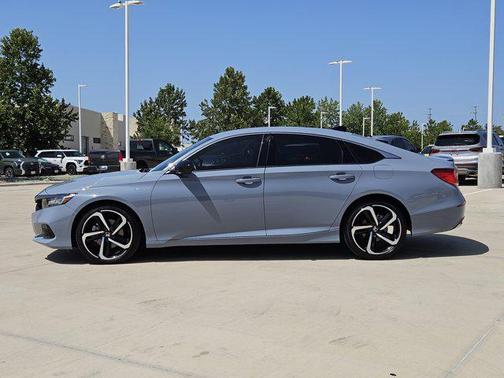 2022 Honda Accord Hybrid Base