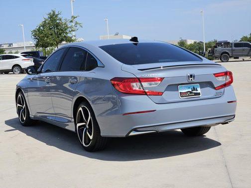 2022 Honda Accord Hybrid Base