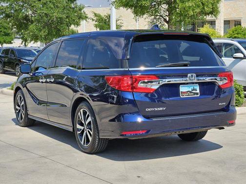 2019 Honda Odyssey Elite