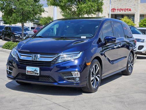 2019 Honda Odyssey Elite