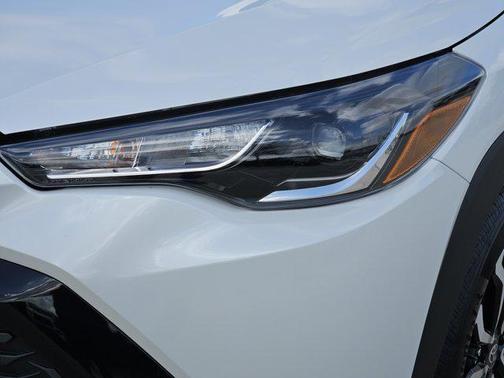 2025 Toyota Corolla Hybrid SE