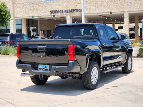 2025 Toyota Tacoma SR