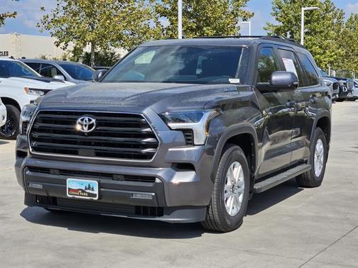 2025 Toyota Sequoia SR5