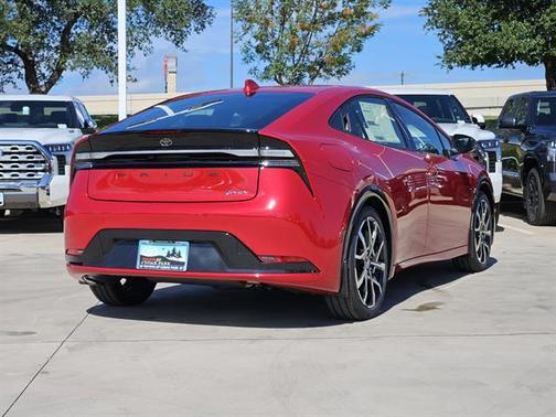 2025 Toyota Prius Plug-In Hybrid XSE