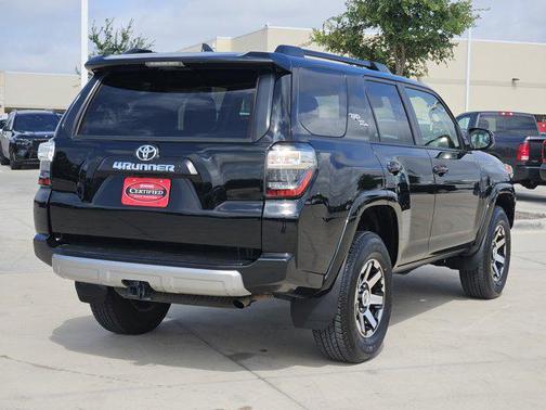 2024 Toyota 4Runner TRD Off Road