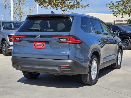2025 Toyota Grand Highlander XLE