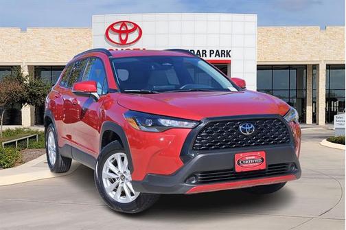 2023 Toyota Corolla Cross LE