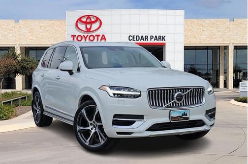 2022 Volvo XC90 Recharge Plug-In Hybrid T8 Inscription 6 Passenger