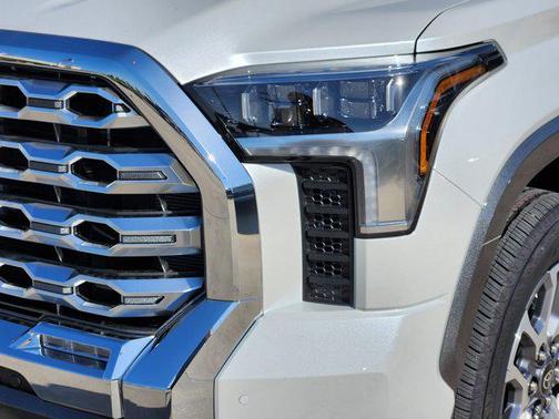 2025 Toyota Tundra Hybrid 1794 Edition