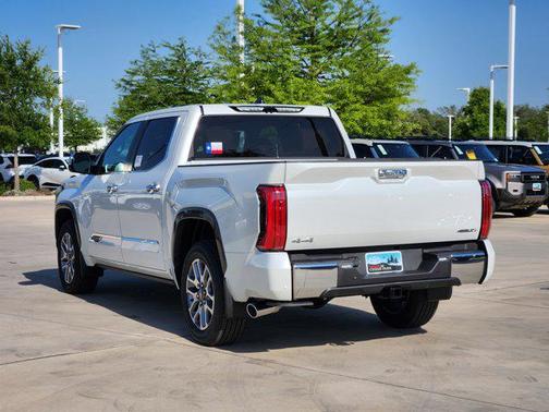2025 Toyota Tundra Hybrid 1794 Edition