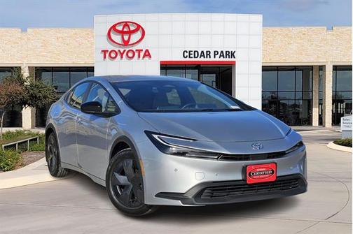 2025 Toyota Prius LE
