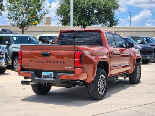 2025 Toyota Tacoma TRD Sport