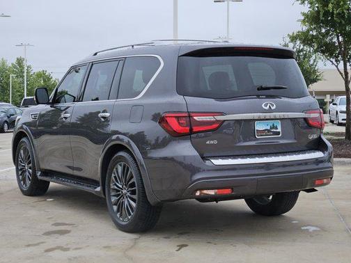 2024 INFINITI QX80 SENSORY AWD