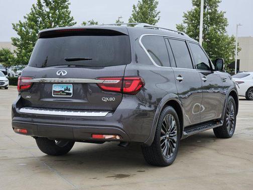 2024 INFINITI QX80 SENSORY AWD