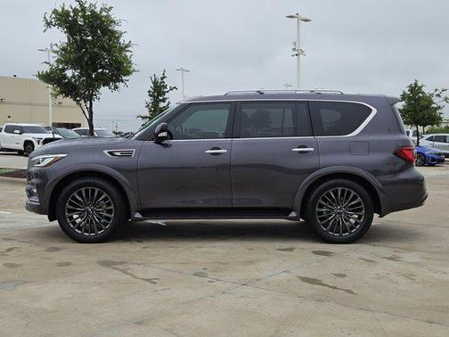2024 INFINITI QX80 SENSORY AWD