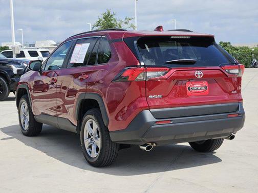 2024 Toyota RAV4 XLE