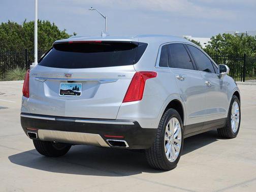 2018 Cadillac XT5 Platinum