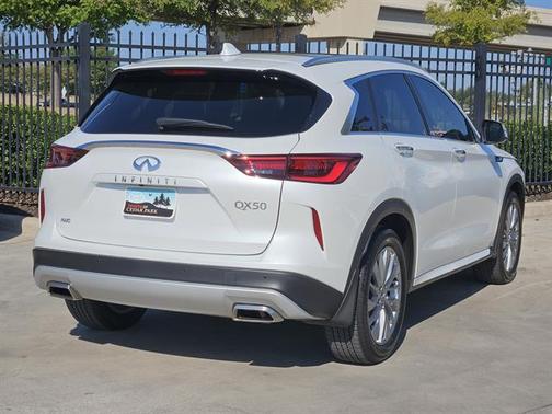 2025 INFINITI QX50 Luxe AWD