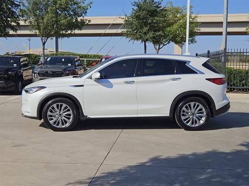 2025 INFINITI QX50 Luxe AWD