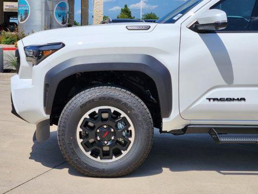2025 Toyota Tacoma TRD Off Road