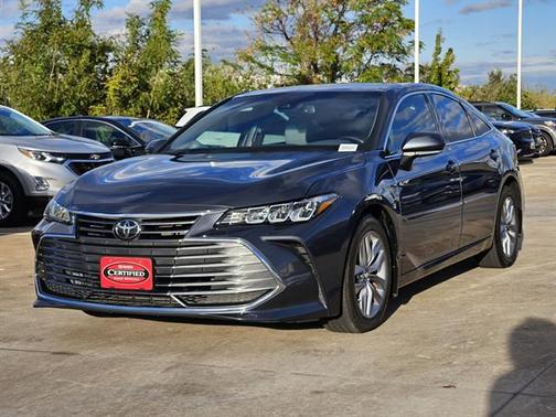 2019 Toyota Avalon XLE