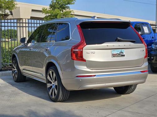2024 Volvo XC90 B6 Plus Bright Theme 7-Seater